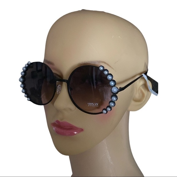 Pearl  Embellished Black Round Frame Dark Lens Sunglass…BALL… - Picture 8 of 8
